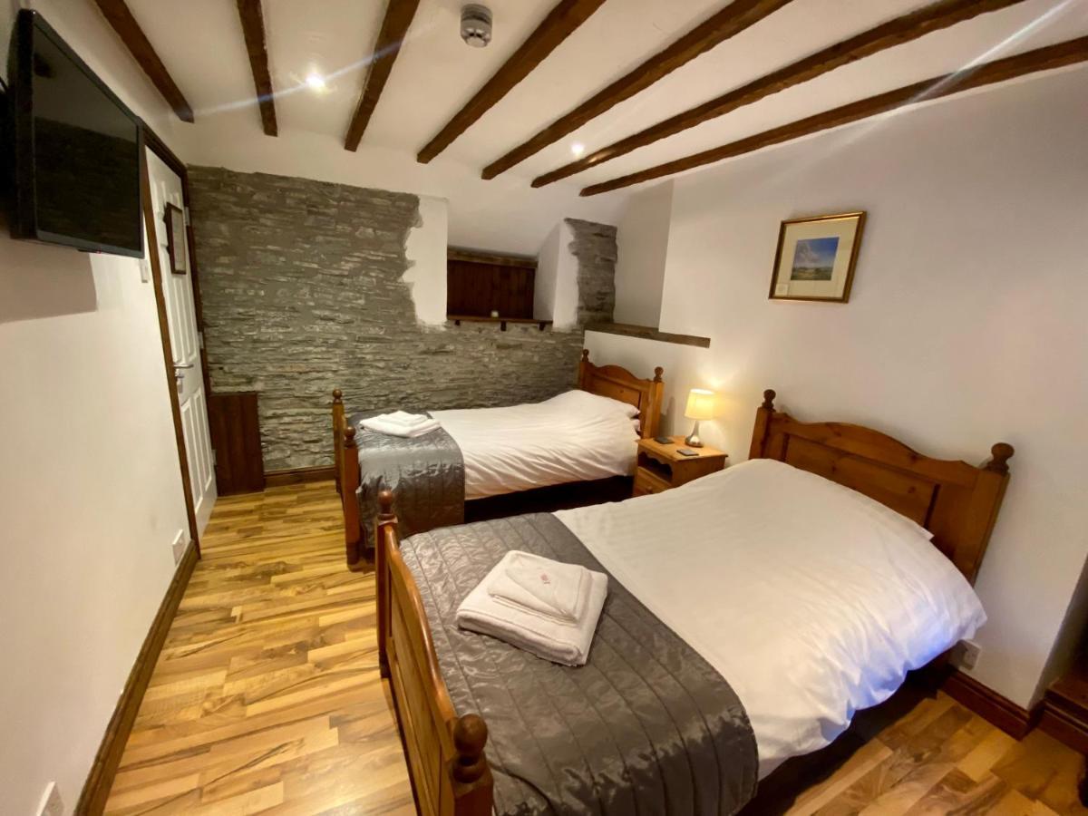 Seven Stars Inn Билт-Уэлс Экстерьер фото