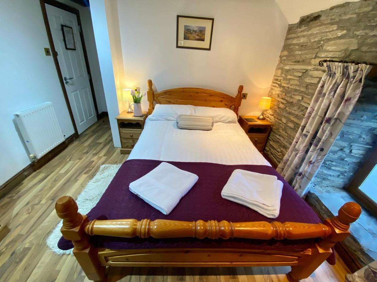 Seven Stars Inn Билт-Уэлс Экстерьер фото